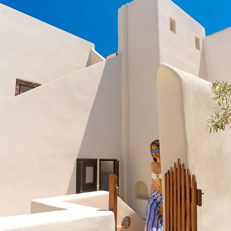 Amazing Santorini 1 Bedroom Gray With Spacious Terrace Featuring Sea Views *
