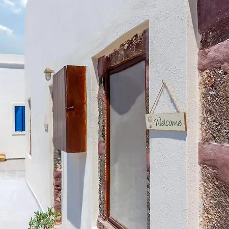 Amazing Santorini 1 Bedroom Gray With Spacious Terrace Featuring Sea Views Villa