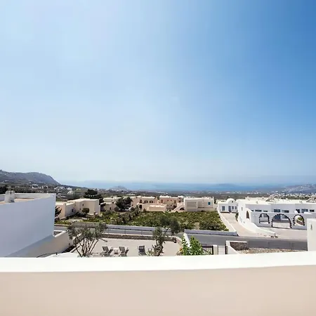 Villa Amazing Santorini 1 Bedroom Gray With Spacious Terrace Featuring Sea Views