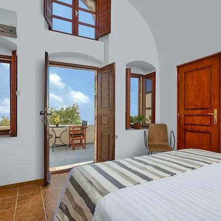 Amazing Santorini 1 Bedroom Gray With Spacious Terrace Featuring Sea Views Villa *
