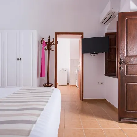 Villa Amazing Santorini 1 Bedroom Gray With Spacious Terrace Featuring Sea Views *
